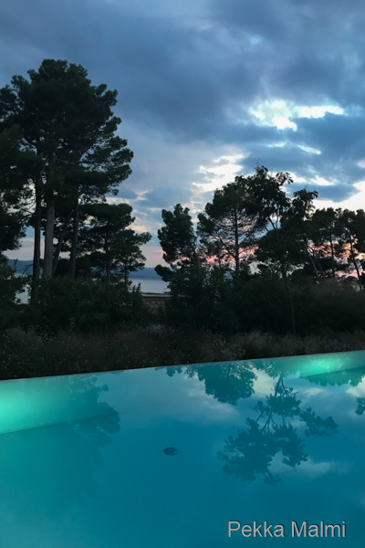 Ensimm�isen illan auringonlasku