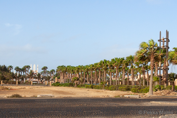 Hotellin l�hiymp�rist�n joutomaata